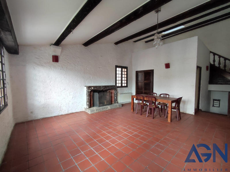 Appartement - 91 m² - 3 pièces