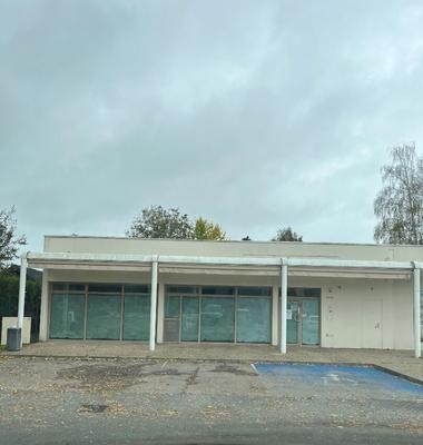 Local d'activité / Entrepôt - 140 m²