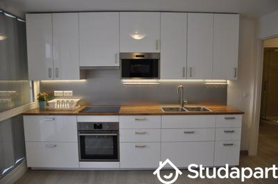 Chambre - 9 m² - 1 pièce