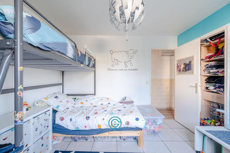 Appartement - 65 m² - 3 pièces