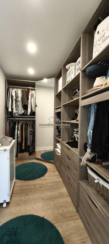 Maison traditionnelle - 133 m² - 6 pièces