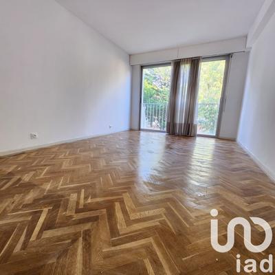 Appartement - 84 m² - 3 pièces