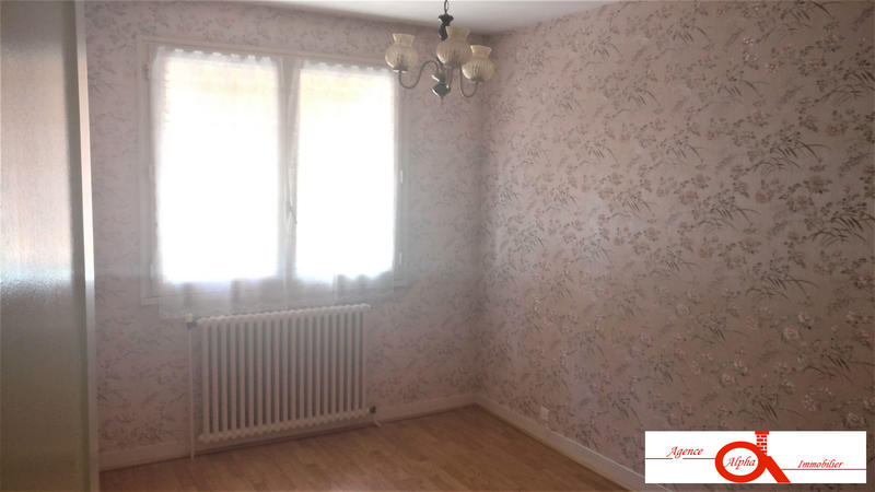 Maison - 98 m² - 5 pièces