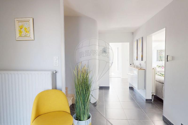 Maison d'architecte - 232 m² - 8 pièces