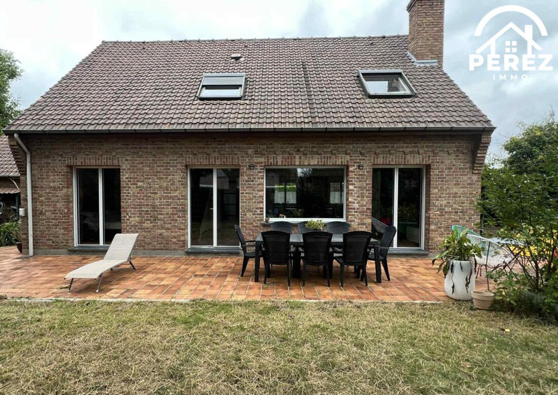 Maison - 120 m² - 5 pièces