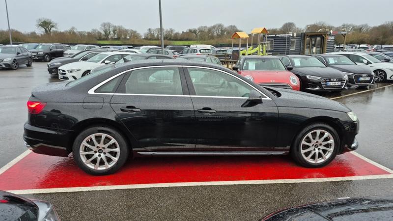 Audi A4 Business 35 tdi 163 s tronic 7line