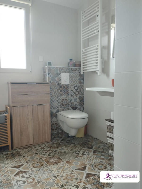 Maison ancienne - 216 m² - 12 pièces