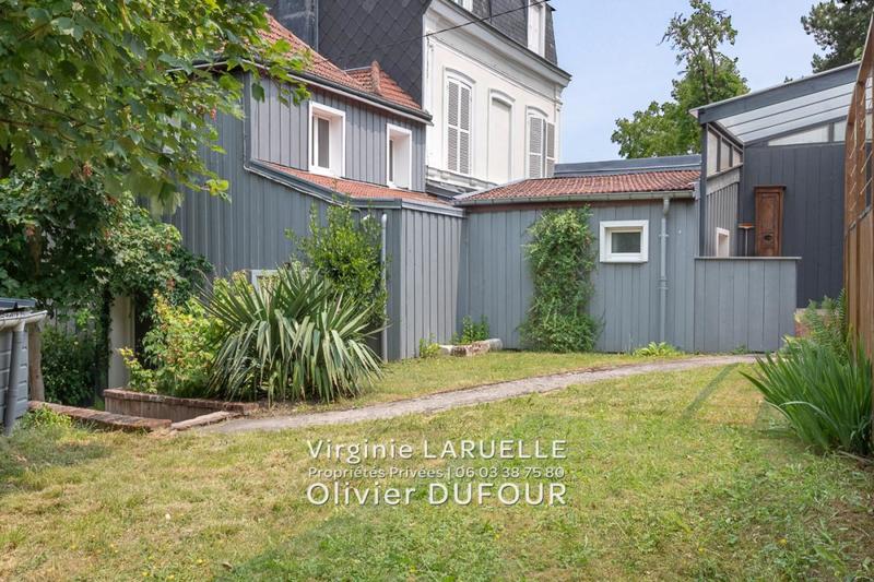 Maison - 160 m² - 8 pièces