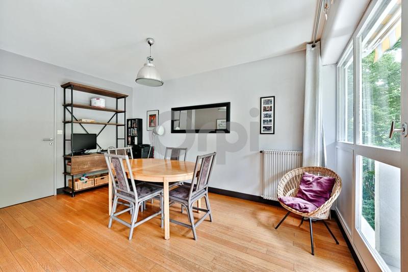 Appartement - 97 m² - 5 pièces