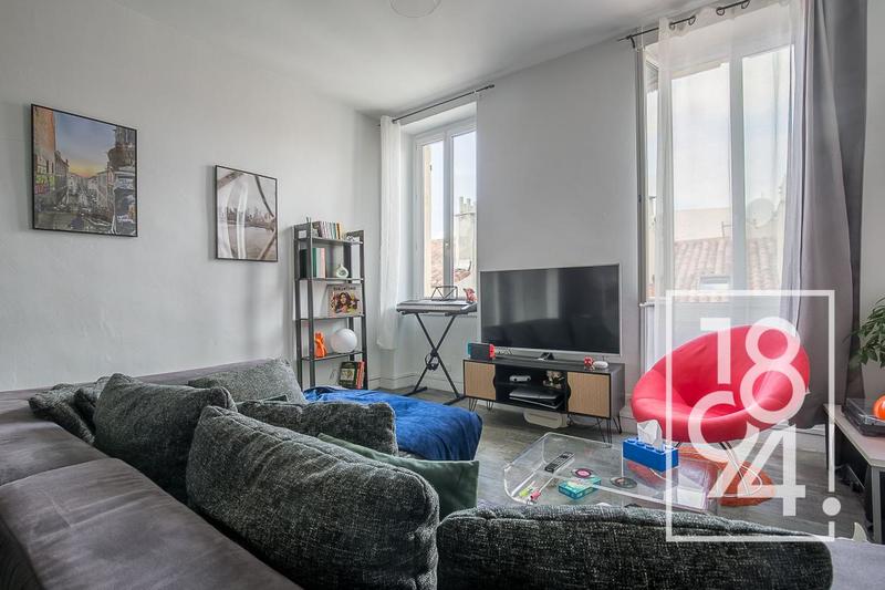 Appartement - 57 m² - 3 pièces