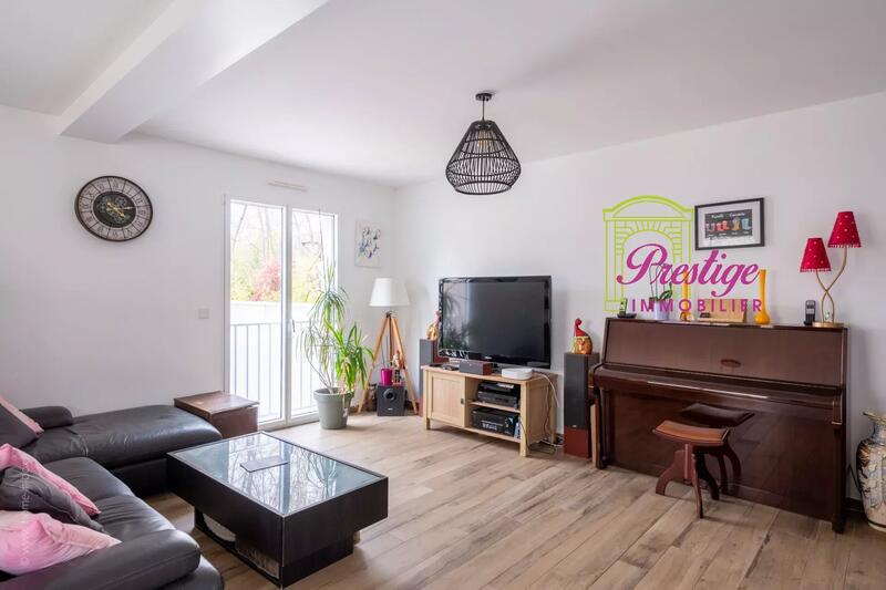 Maison - 143 m² - 5 pièces