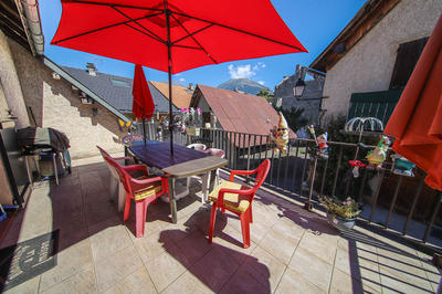 Appartement - 81 m² - 3 pièces