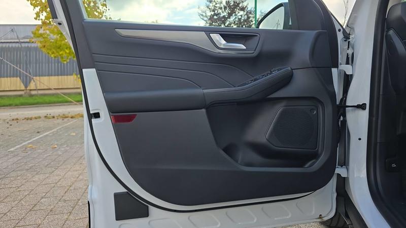 Ford Kuga 2.5 Duratec 180 FlexiFuel Powershift Titanium - Première main Garantie constructeur