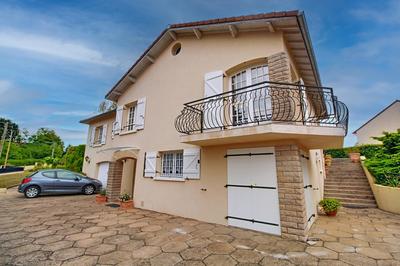 Maison - 131 m² - 4 pièces