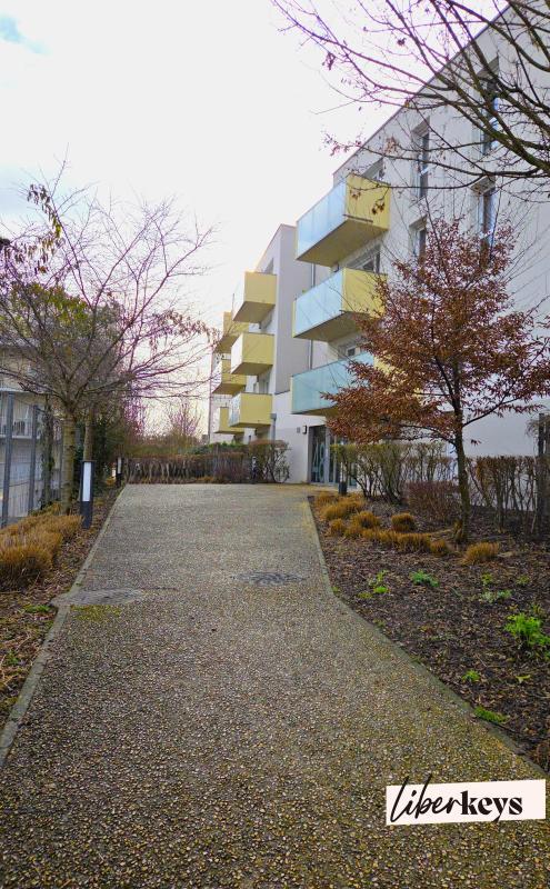 Appartement - 80 m² - 4 pièces