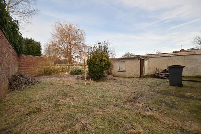 Maison - 99 m² - 6 pièces