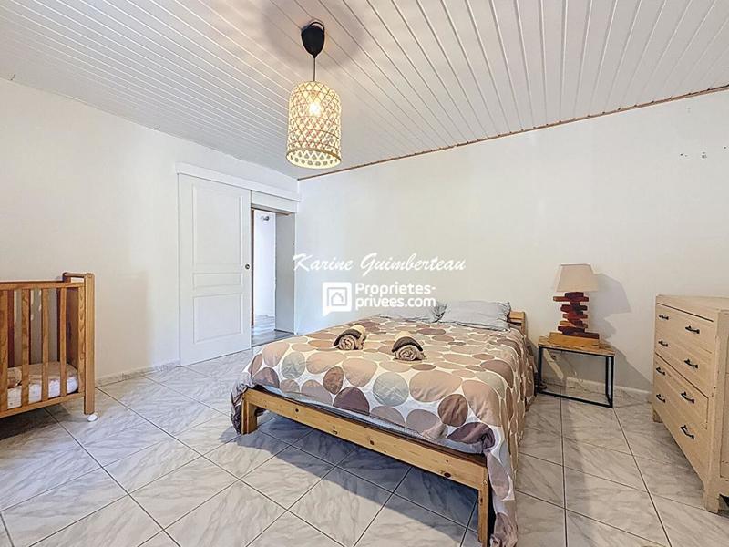 Maison - 182 m² - 6 pièces