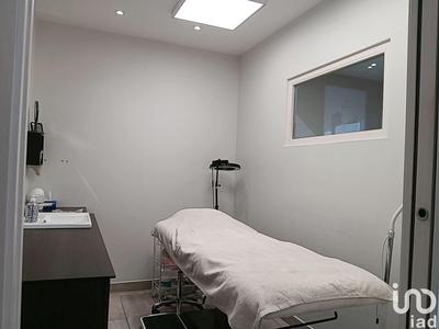 Local commercial - 82 m²