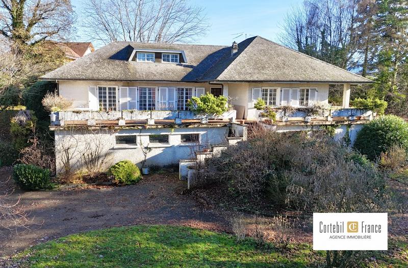 Villa - 177 m² - 6 pièces