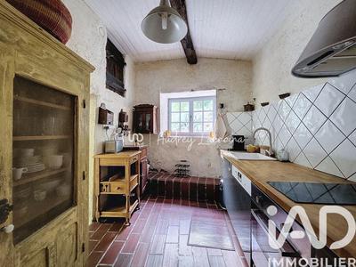 Maison - 111 m² - 4 pièces