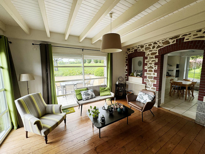 Maison - 159 m² - 6 pièces