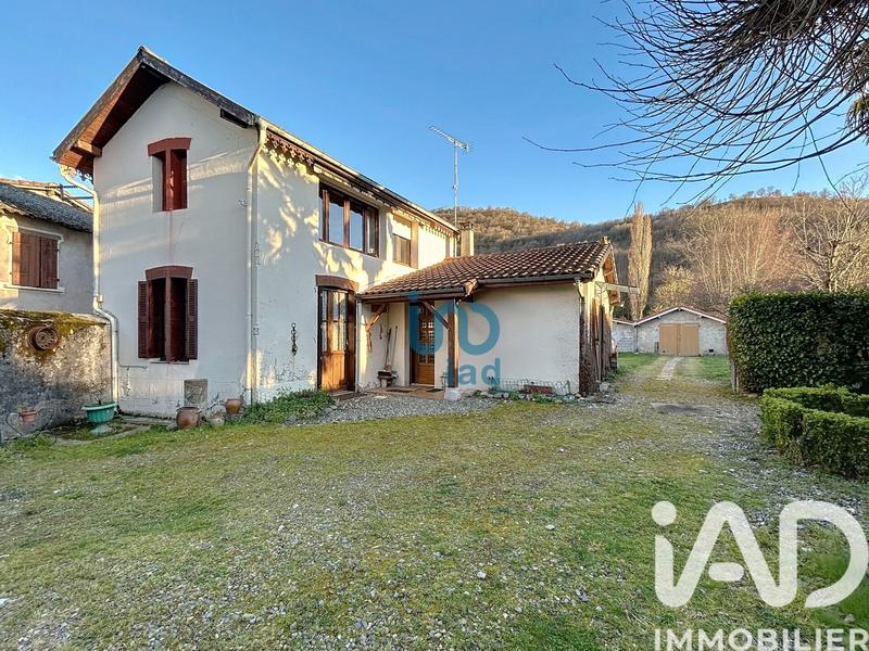 Maison - 194 m² - 7 pièces