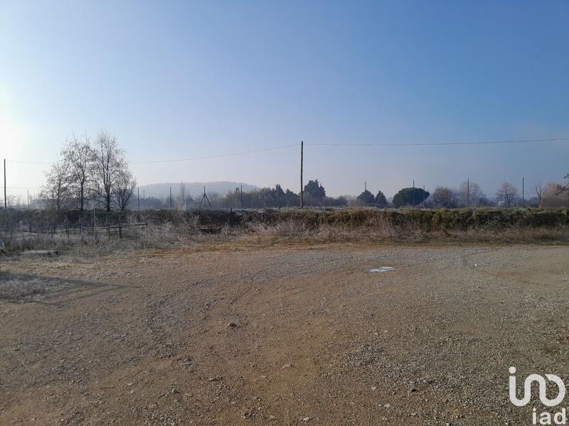 Local commercial - 1 200 m²