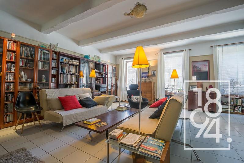 Duplex - 187 m² - 7 pièces