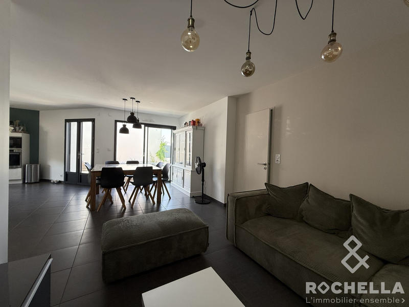 Maison - 95 m² - 4 pièces