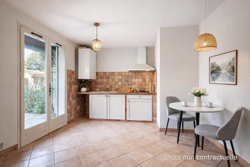 Maison - 161 m² - 7 pièces