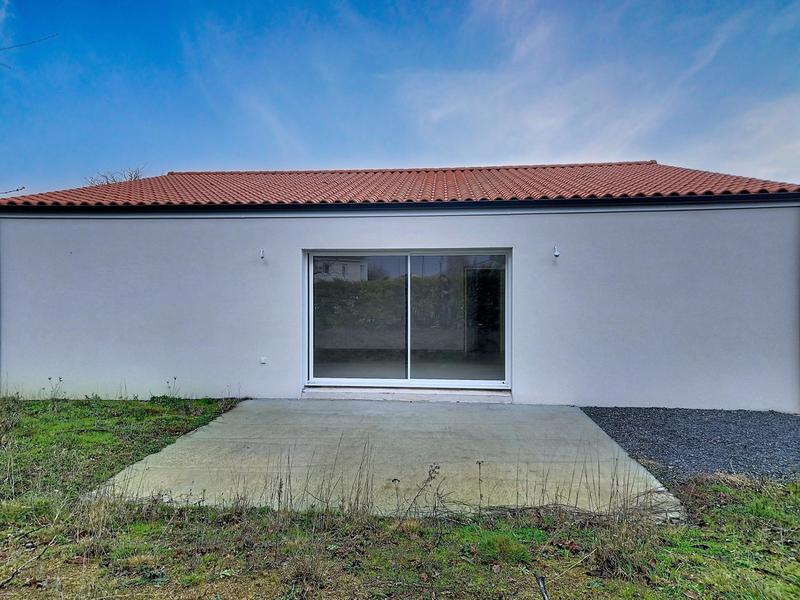 Maison - 92 m² - 4 pièces