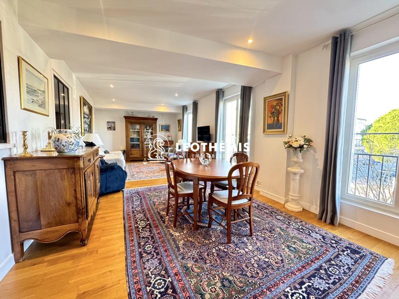 Appartement - 85 m² - 3 pièces