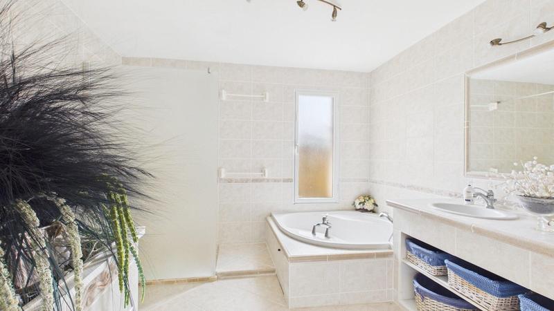 Villa - 163 m² - 5 pièces