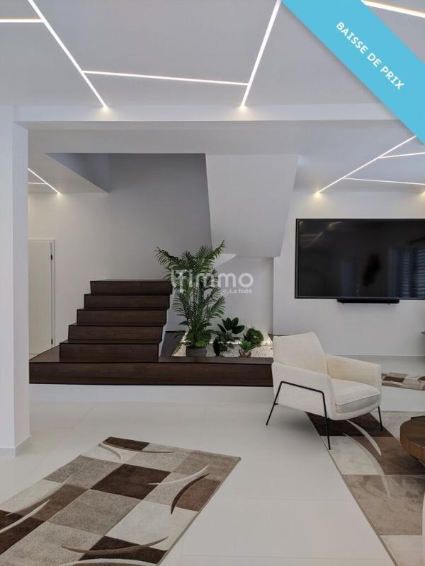 Maison - 165 m² - 5 pièces