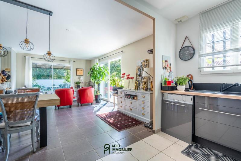 Villa - 140 m² - 5 pièces