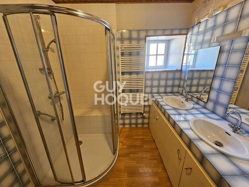 Maison de bourg - 112 m² - 4 pièces