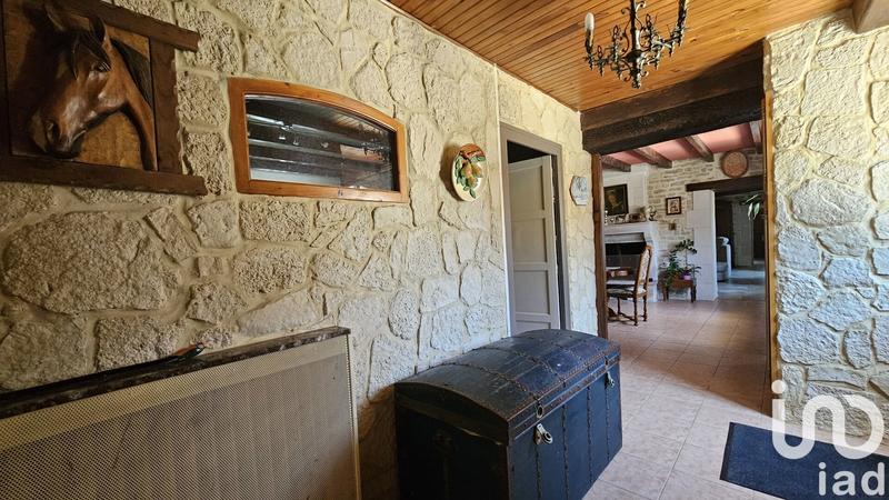 Maison - 338 m² - 6 pièces