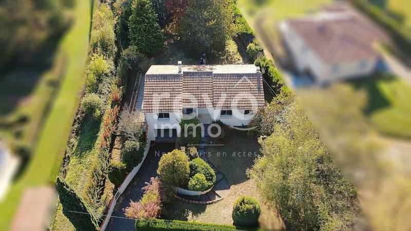 Maison - 96 m² - 4 pièces