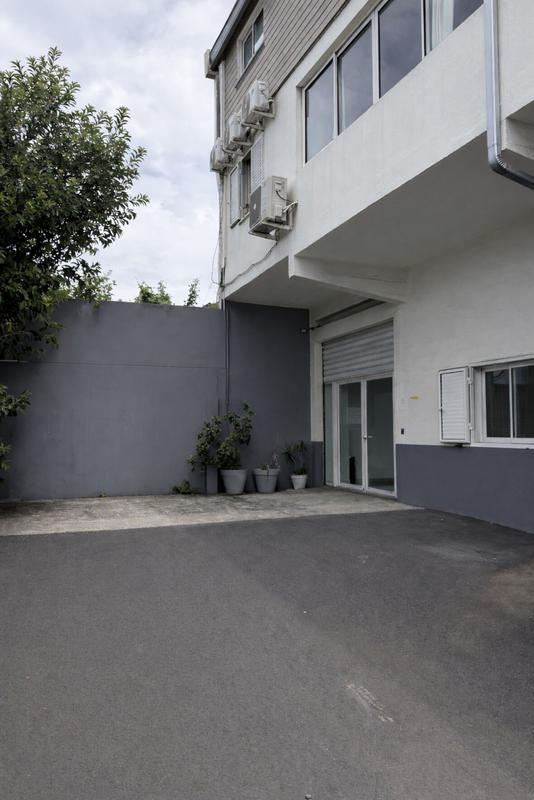 Local commercial - 200 m²