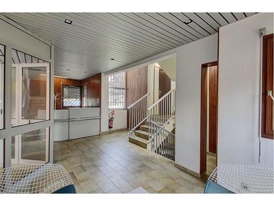 Bureau - 360 m² - 10 pièces