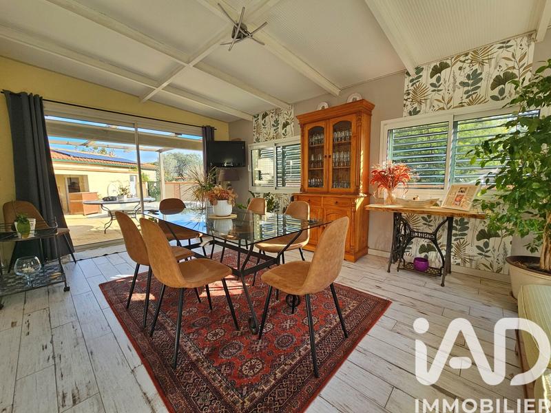 Maison - 255 m² - 9 pièces