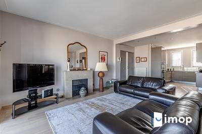 Appartement - 90 m² - 4 pièces