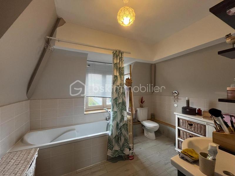 Bureau - 215 m² - 10 pièces