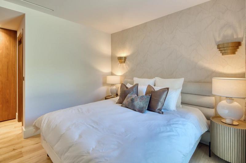 Propriété - 433 m² - 8 pièces