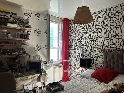 Appartement - 84 m² - 4 pièces