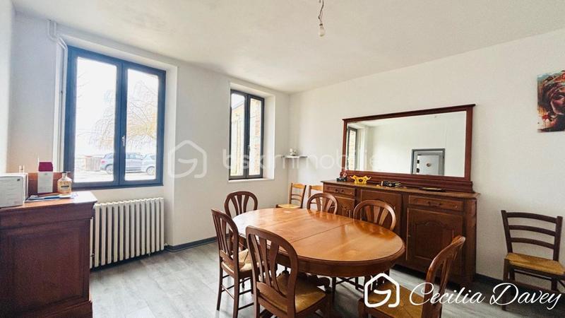 Propriété - 160 m² - 6 pièces
