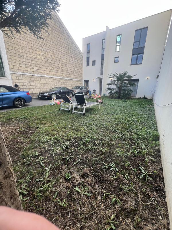 Maison - 207 m² - 10 pièces