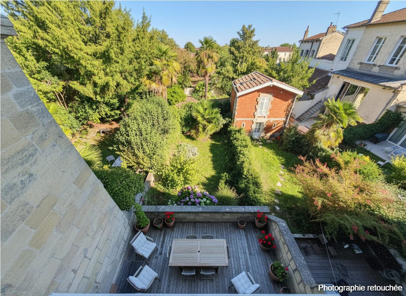 Maison - 204 m² - 6 pièces