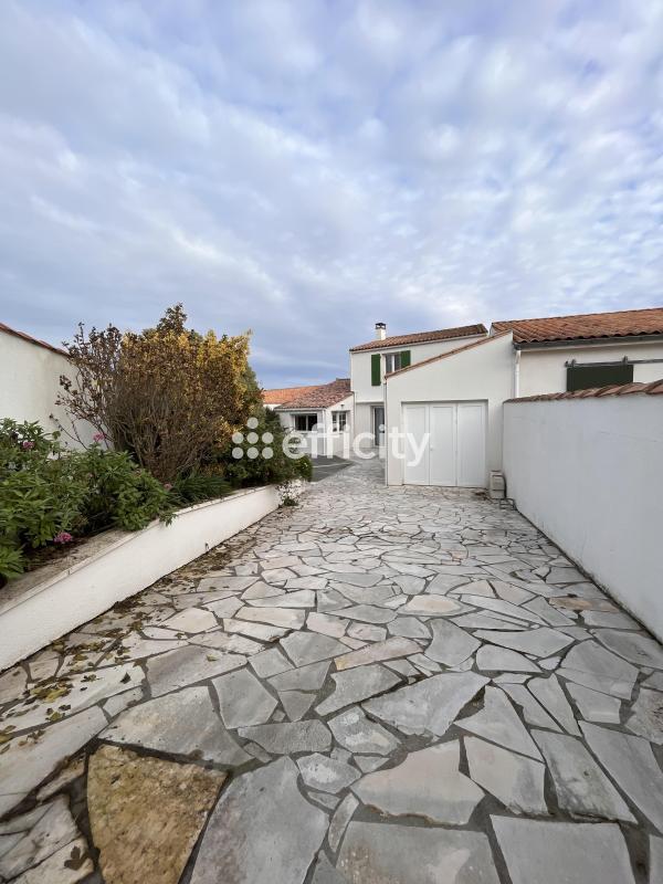 Maison - 125 m² - 3 pièces