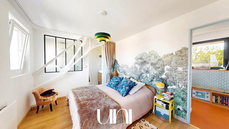 Appartement - 121 m² - 5 pièces